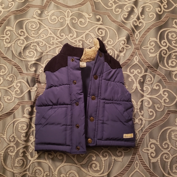 Carter's Other - Carter's kids Puffer Vest.